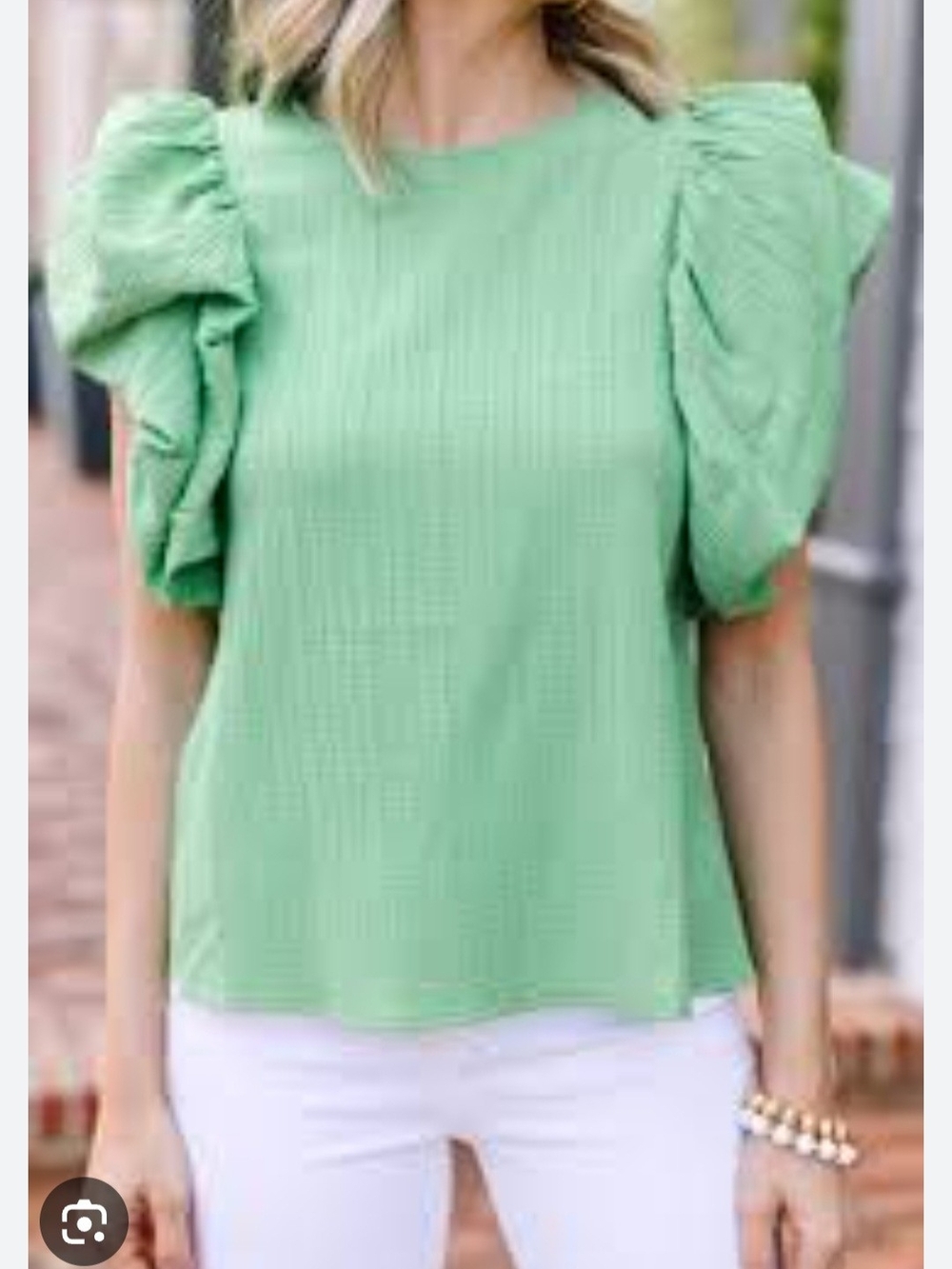 THML Mint/Lime Green Puff Sleeve Blouse. Size XS